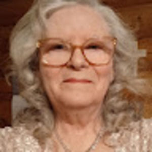 Meet your Posher, Valerie